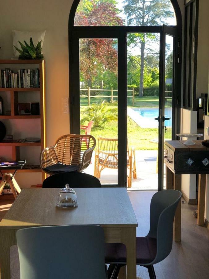 L Esprit Du Clain Chambres D Hotes Bandb De Standing Proches Du Futuroscope Golf Et Lac De St Cyr Naintre Exterior photo