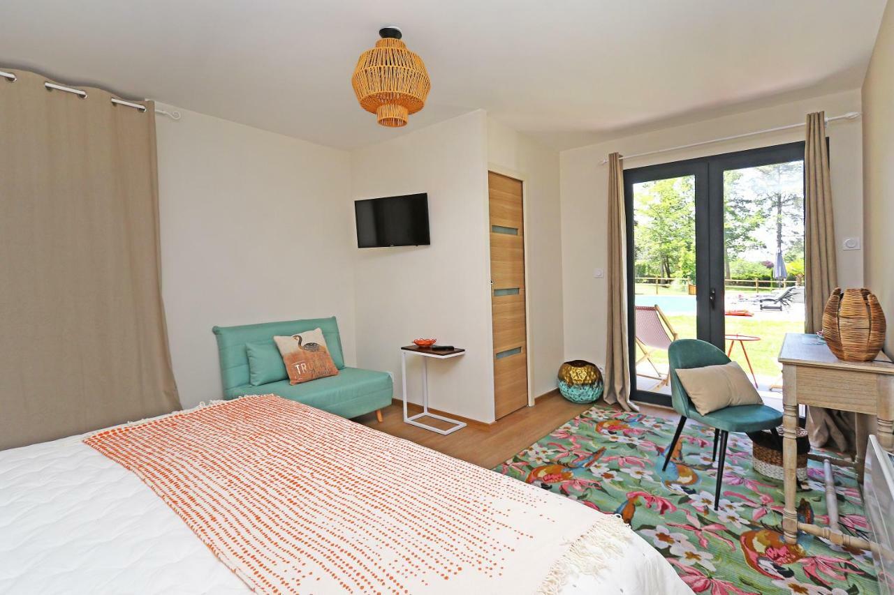 L Esprit Du Clain Chambres D Hotes Bandb De Standing Proches Du Futuroscope Golf Et Lac De St Cyr Naintre Exterior photo